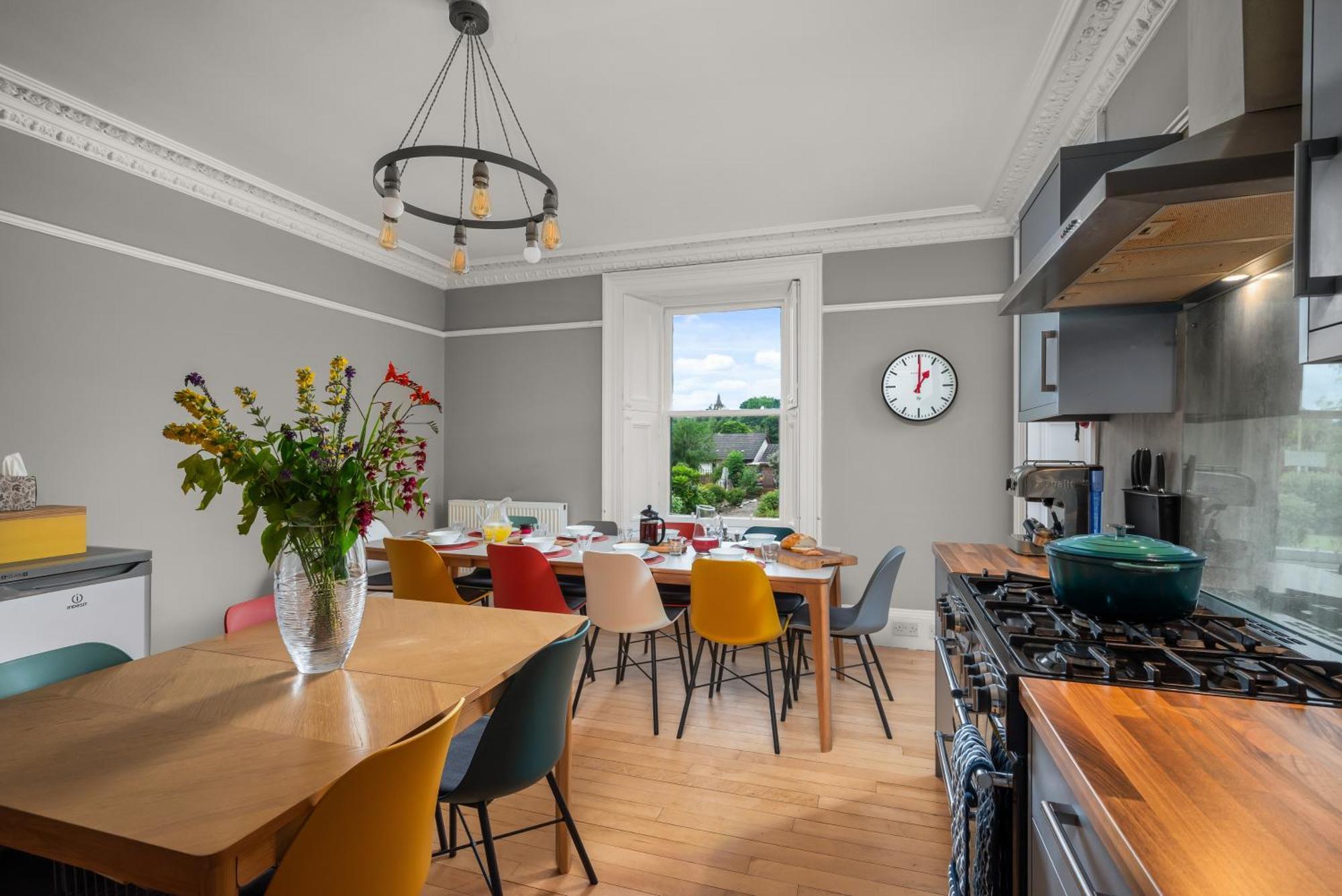 Rosebank House - 12 Guests, 6 Ensuite Bedrooms, Ev Point, Games Rooms, Wood Burner, Pet Friendly! Blairgowrie and Rattray Exterior photo