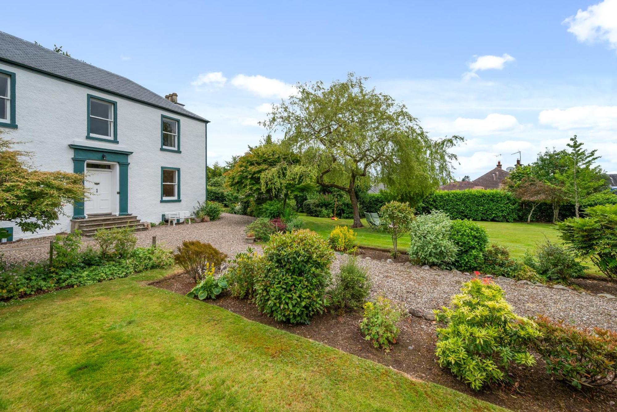 Rosebank House - 12 Guests, 6 Ensuite Bedrooms, Ev Point, Games Rooms, Wood Burner, Pet Friendly! Blairgowrie and Rattray Exterior photo