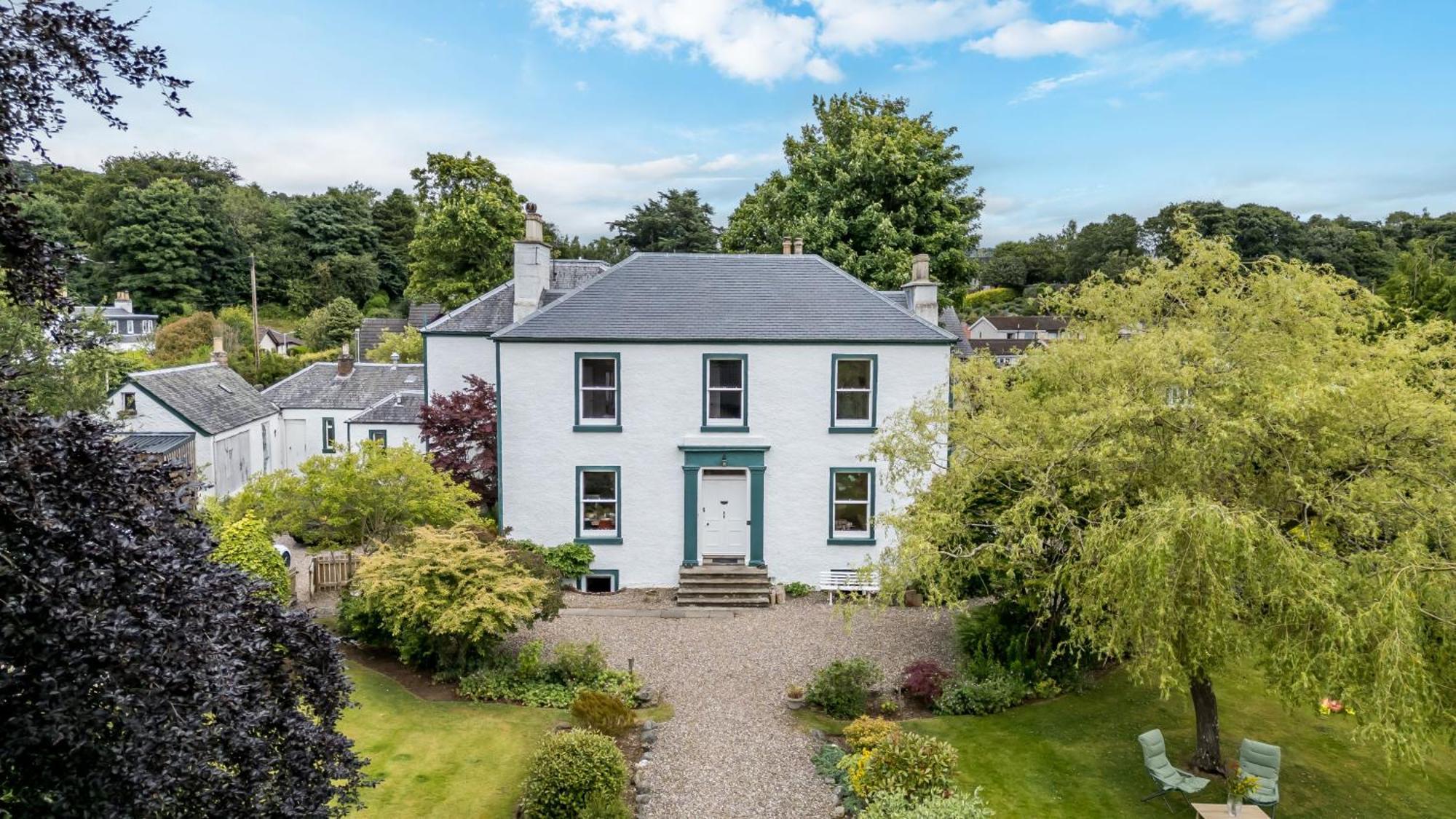 Rosebank House - 12 Guests, 6 Ensuite Bedrooms, Ev Point, Games Rooms, Wood Burner, Pet Friendly! Blairgowrie and Rattray Exterior photo